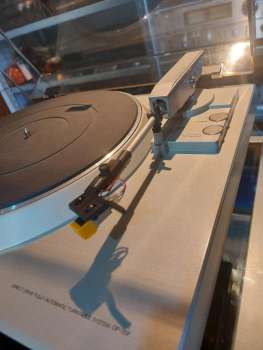 Preview: DENON DP-35F in silber mit Audio Technica Direct Drive Vollautomat